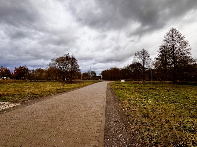 Mała Nieszawka Działka Na sprzedaż